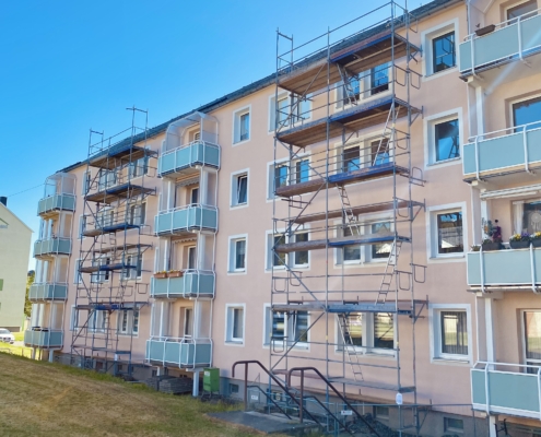 Gerüst Balkonanbau Steinbüschelstraße 32-36