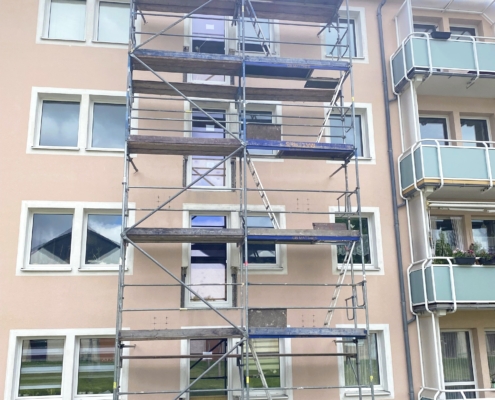 Gerüst Balkonanbau Steinbüschelstraße 32-36